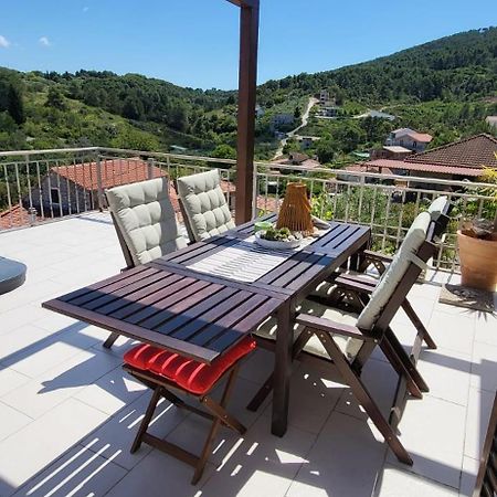 New Apartment With Panoramic View Stomorska Exterior photo